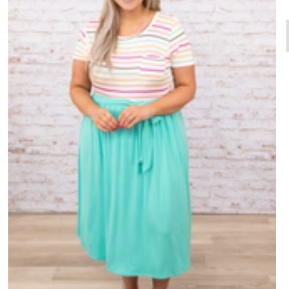 Chic Soul midi dress